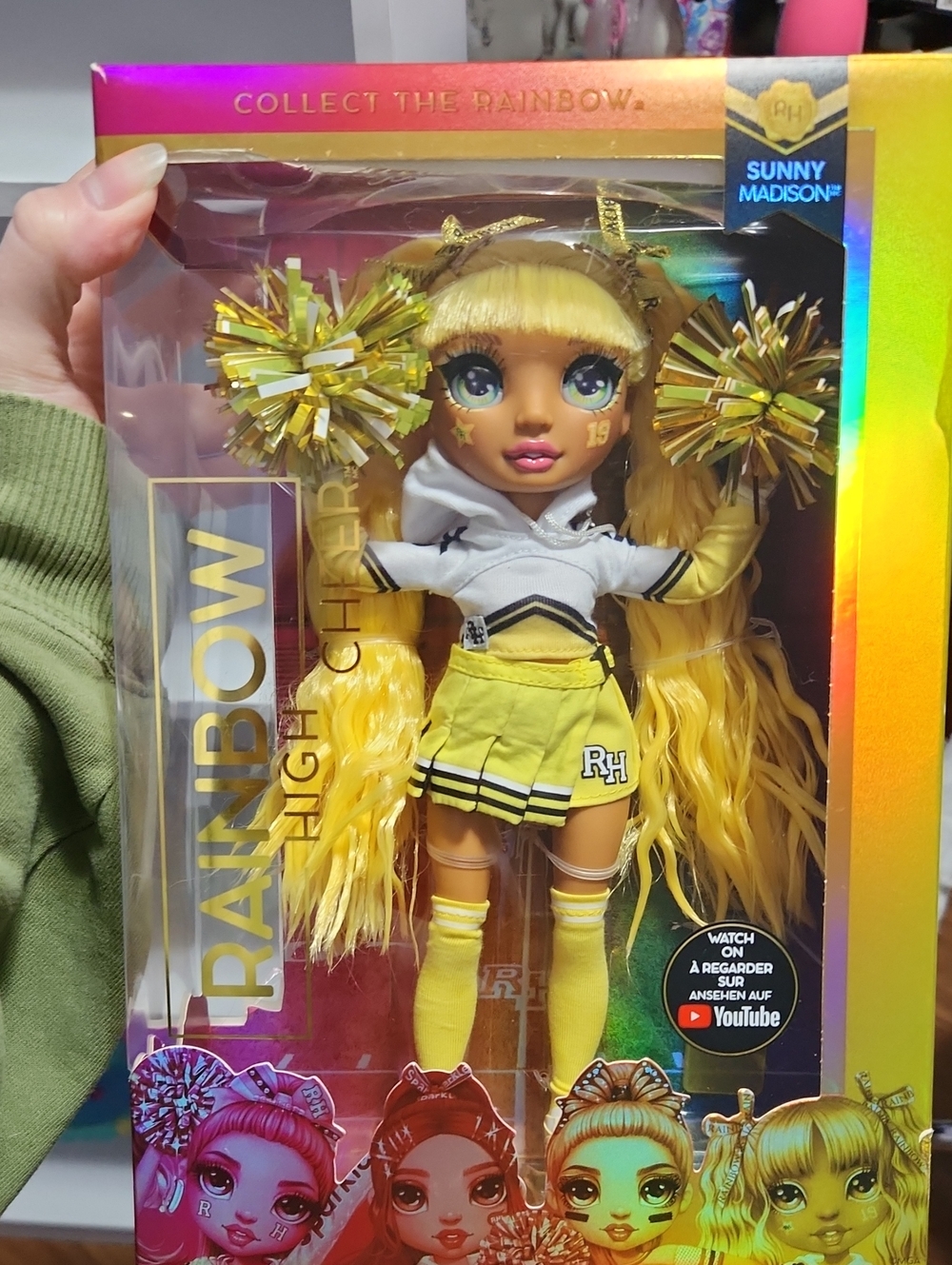 Sunny Madison Cheer Rainbow High Doll